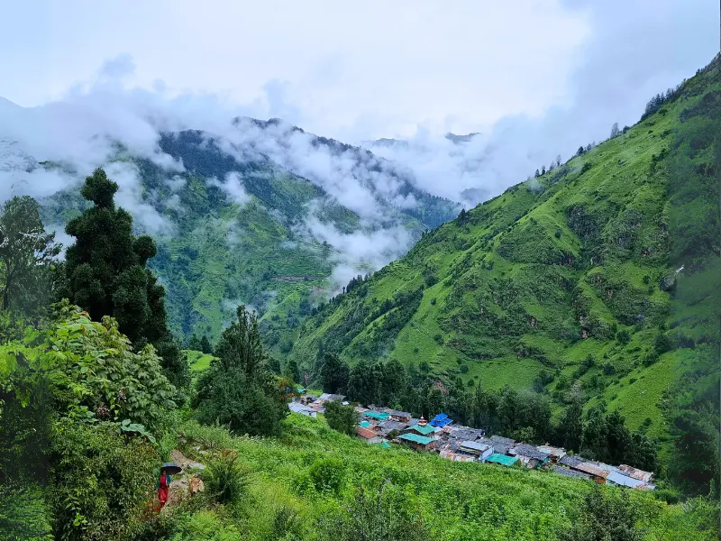 Gulabi Kantha Trek vs Kedarkantha Trek: Which One Should You Choose? 7 Gulabi Kantha Trek vs Kedarkantha Trek