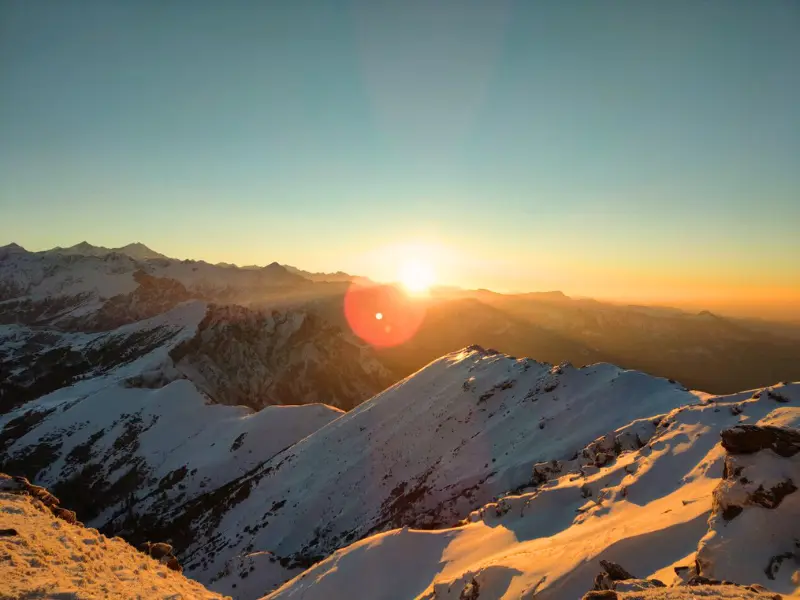 Gulabi Kantha Trek vs Kedarkantha Trek: Which One Should You Choose? 6 Gulabi Kantha Trek vs Kedarkantha Trek