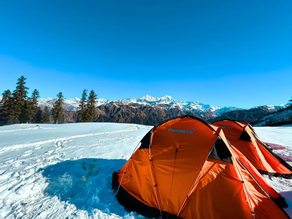 Yamuna Valley Hotel Association Welcomes Gulabi Kantha Trekkers by Montaxe 6 Seema Thatch Campsite