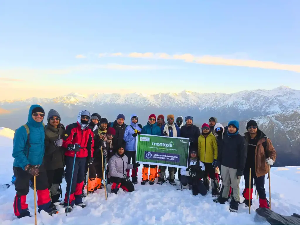 Gulabi Kantha Summit